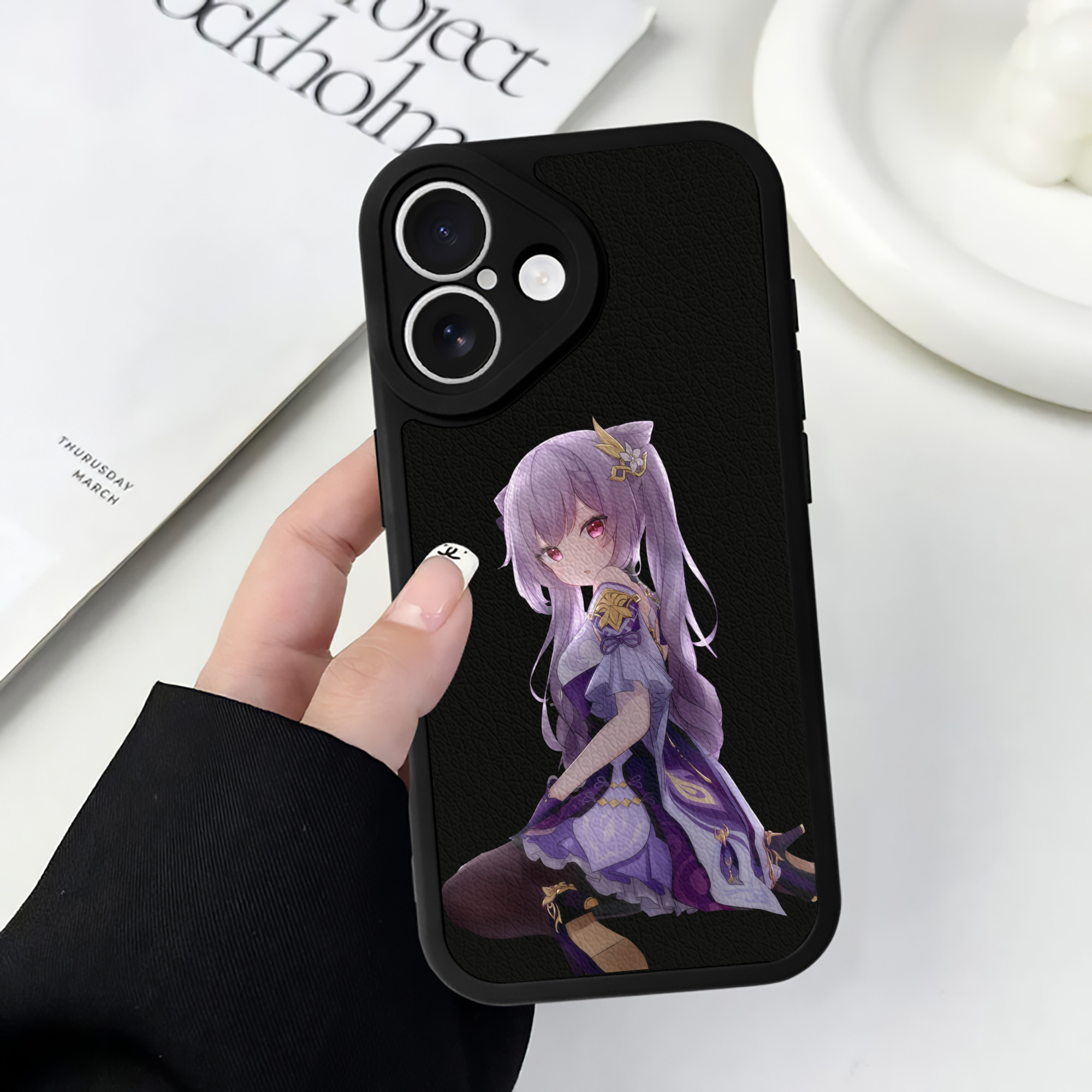 げんし神 刻晴 こくせい genshin Kokusei 【iPhone 16シリーズ対応】シリコンスマホケース（レザー調） 材質：シリコン